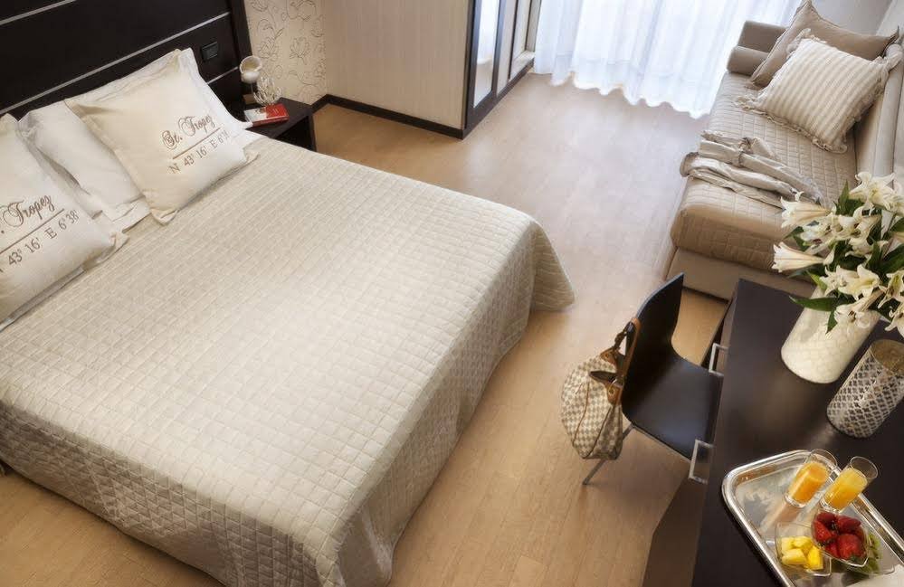 Фото Hotel Villa Bianca