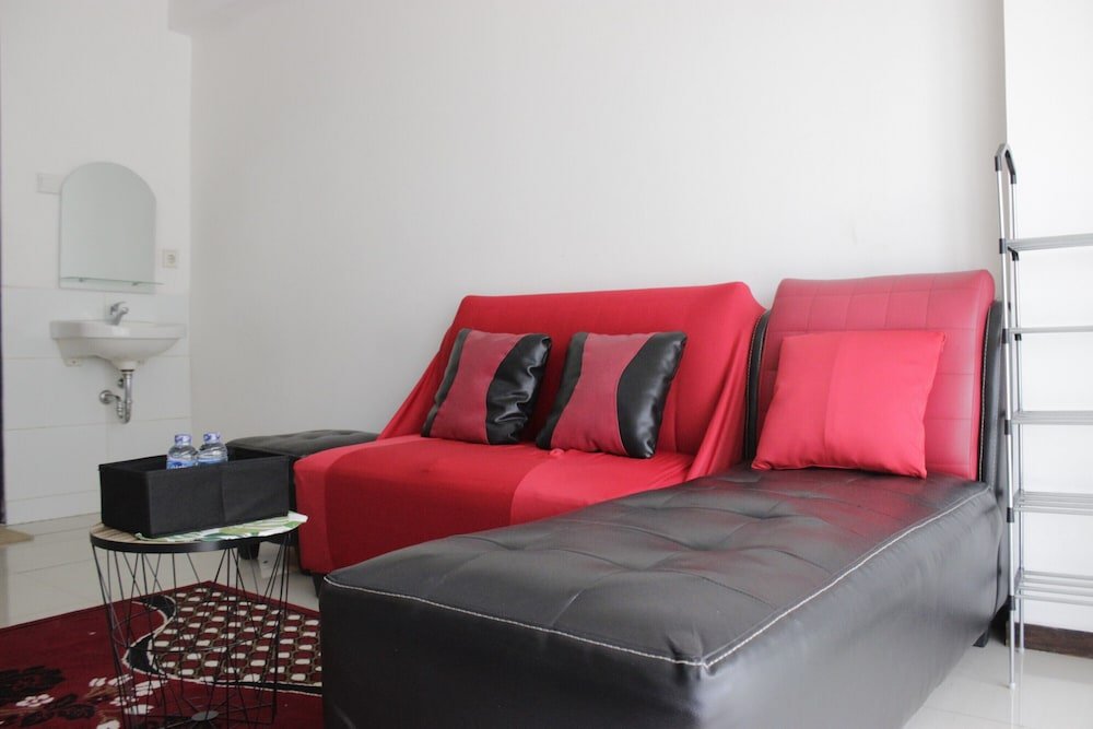 Фото Gorgeous 2BR Apartment at Gateway Pasteur