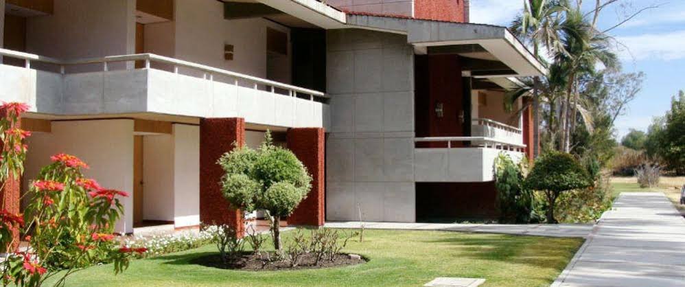 Фото Hotel Balneario Parque Acuático La Caldera