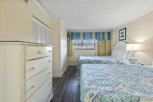 Гостиница 2br Ocean View Condo w Private Balcony