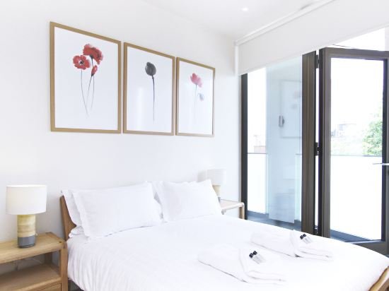 Фото Stayo Waterloo