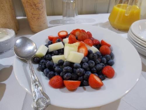 Фото Queens Arms Country Inn