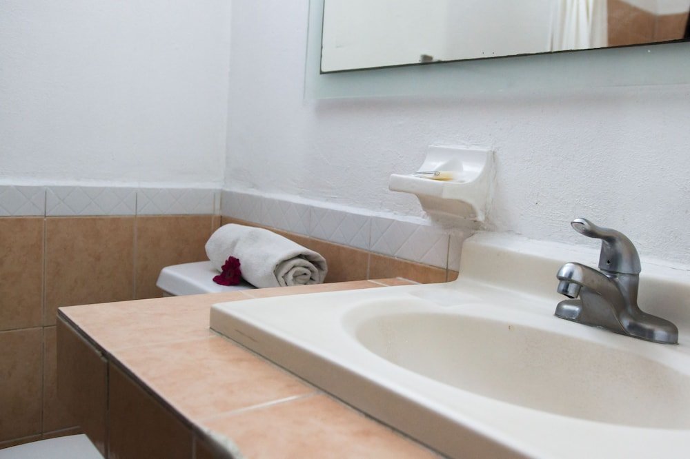 Фото Hotel Zirahuen