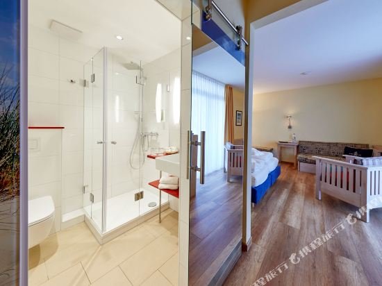 Фото Strandhotel Vierjahreszeiten