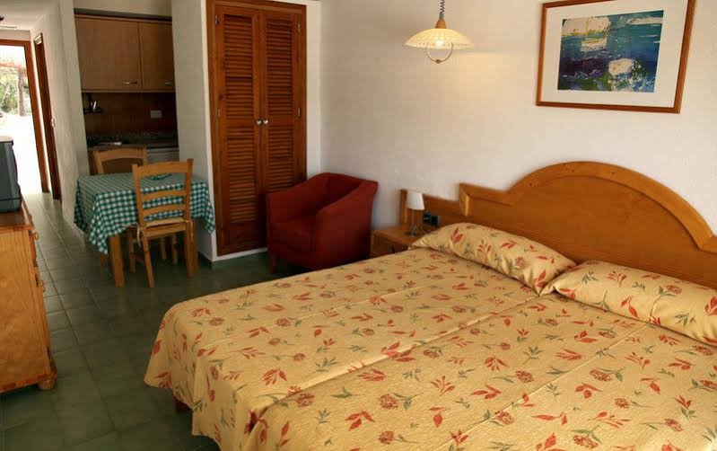 Фото Hostal Mayans