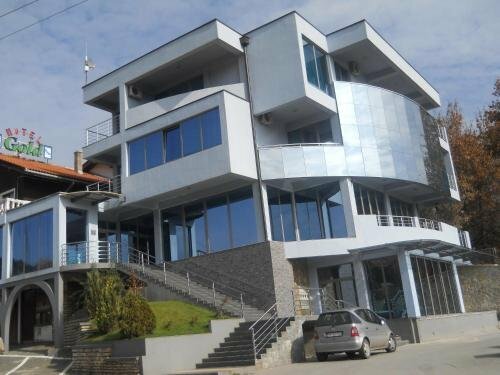 Гостиница Hotel Gold в Плевле