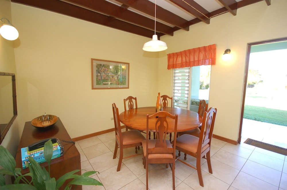 Фото Miramar Villa