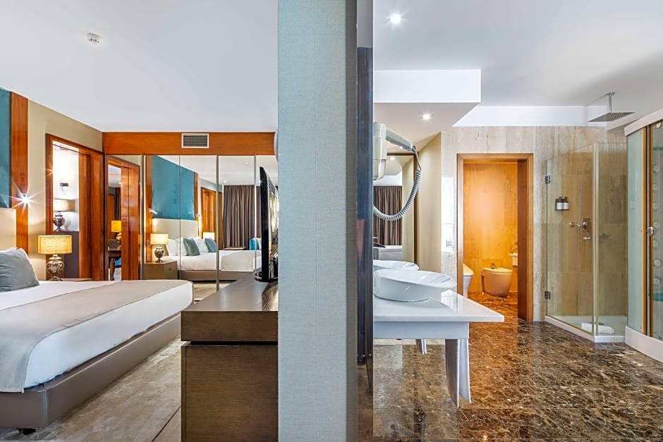 Фото Angra Marina Hotel