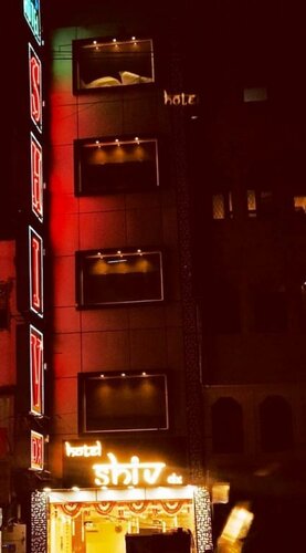 Гостиница Hotel Shiv Dx в Дели