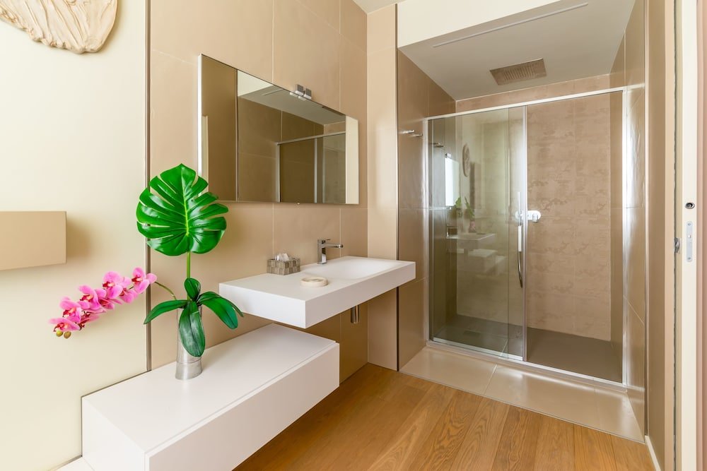 Фото 051b Room Breakfast