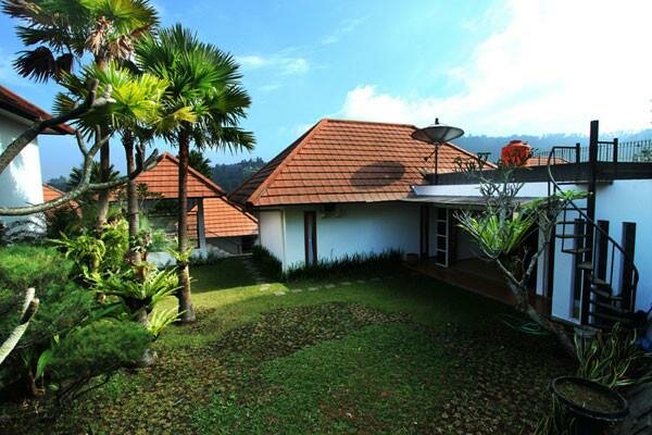 Kencana Villa 7 Bedrooms with a Private Pool