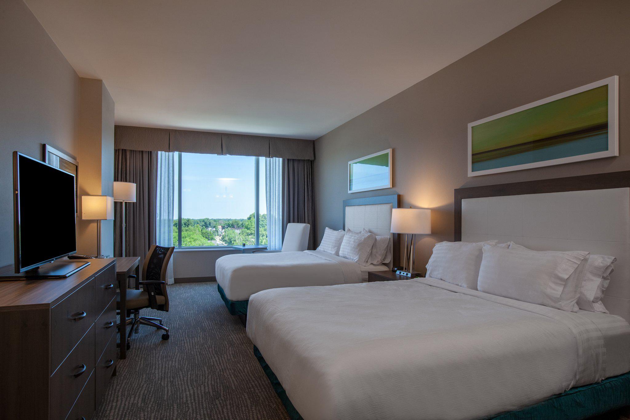 Фото Holiday Inn Cleveland Clinic an IHG Hotel