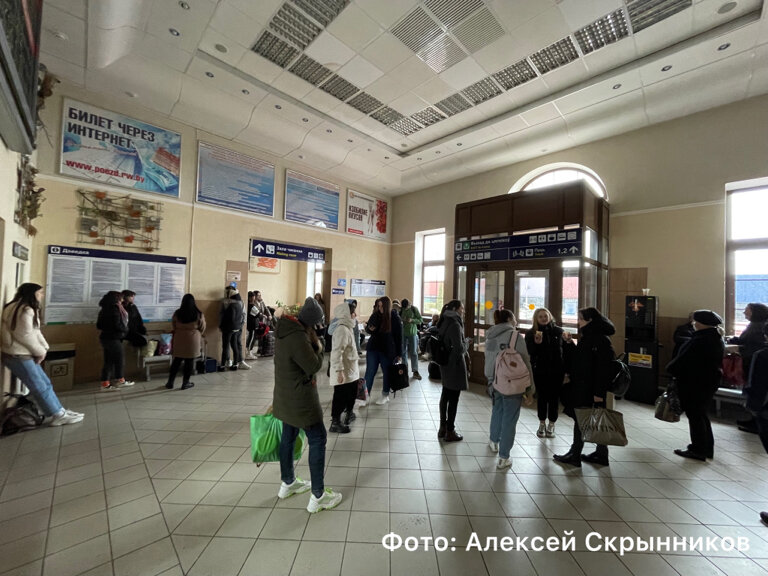 Железнодорожный вокзал Железнодорожный вокзал, Слуцк, фото