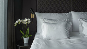 Гостиница Hotel At Six