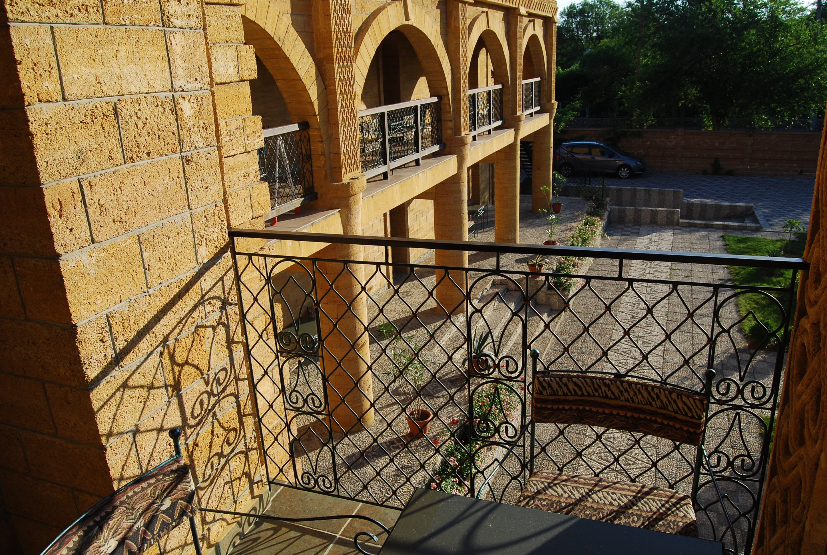 Фото отеля 3