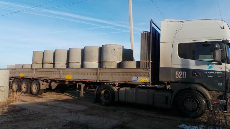Длинномер погрузка полуприцеп 820 трубы
