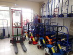 Veles (1-ya Progonnaya ulitsa, 1) ، معدات مستودعات