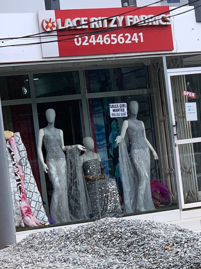 Clothing store Lace Ritzy Fabrics, Accra, photo