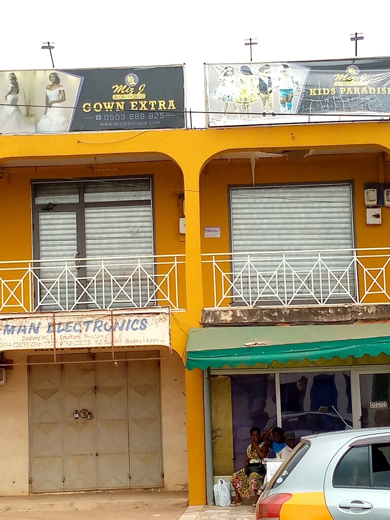 Fashion house Miz j Gown Extra, Earth, photo