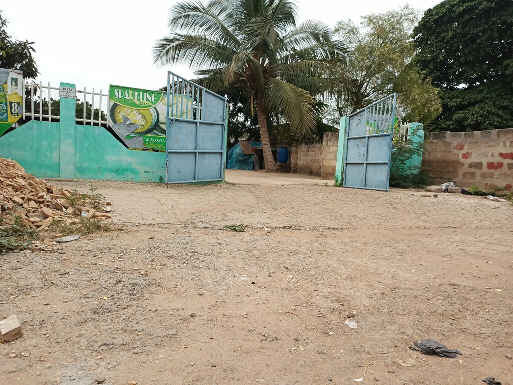 Restaurant Sparkling Inn, Earth, photo