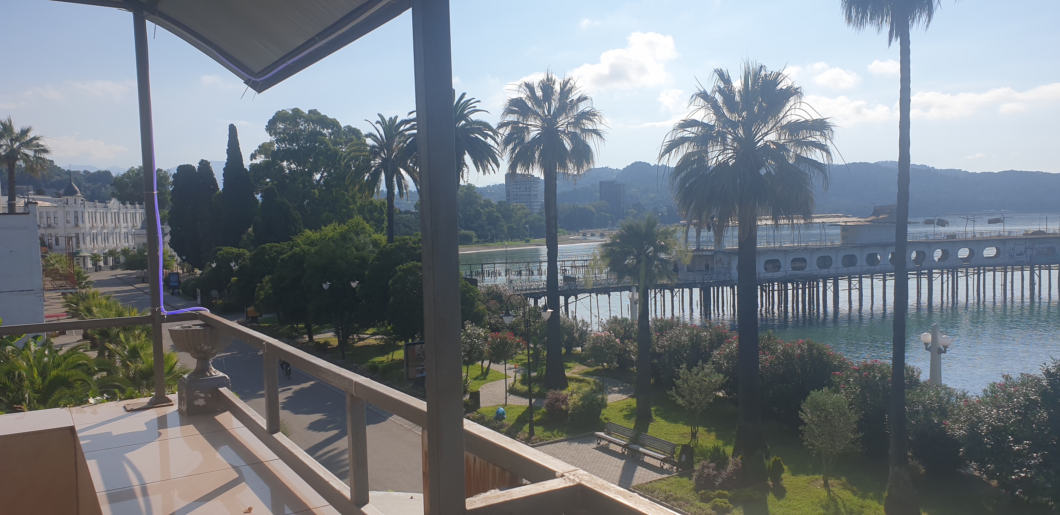 Фото Сухум Сити Мини Хотел