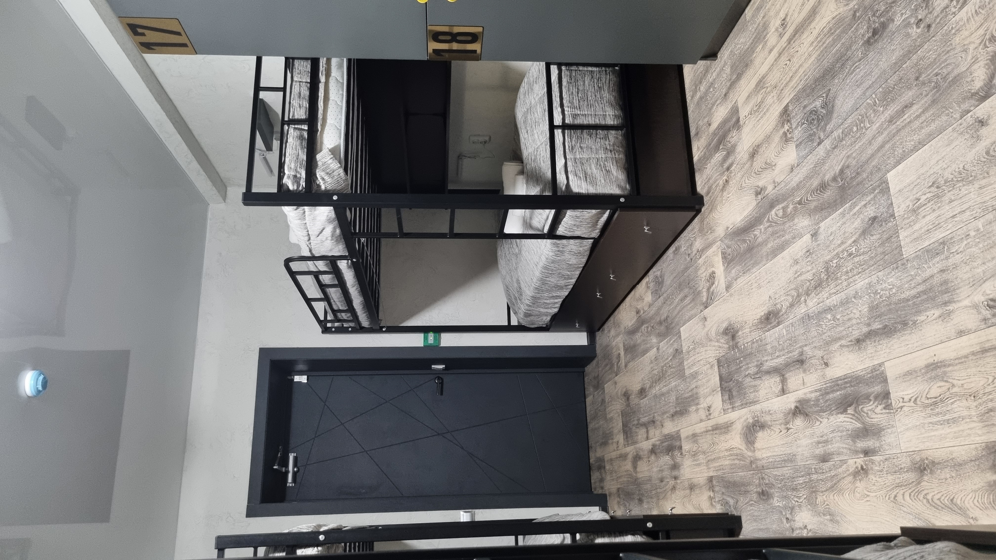 Фото 87 Vertical