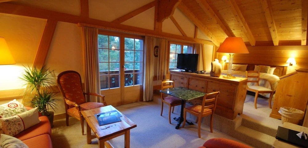 Фото Hotel Alpenrose