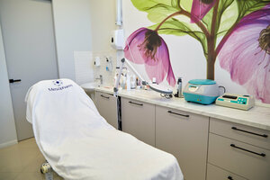 Medmax (Moskovskiy Avenue No:257, Kaliningrad), kozmetoloji, kozmetik salonları  Kaliningrad'dan