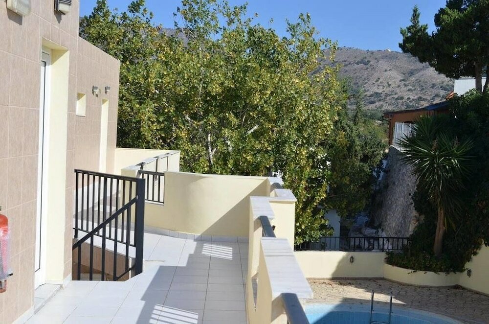 Фото Kaloudis Apartments