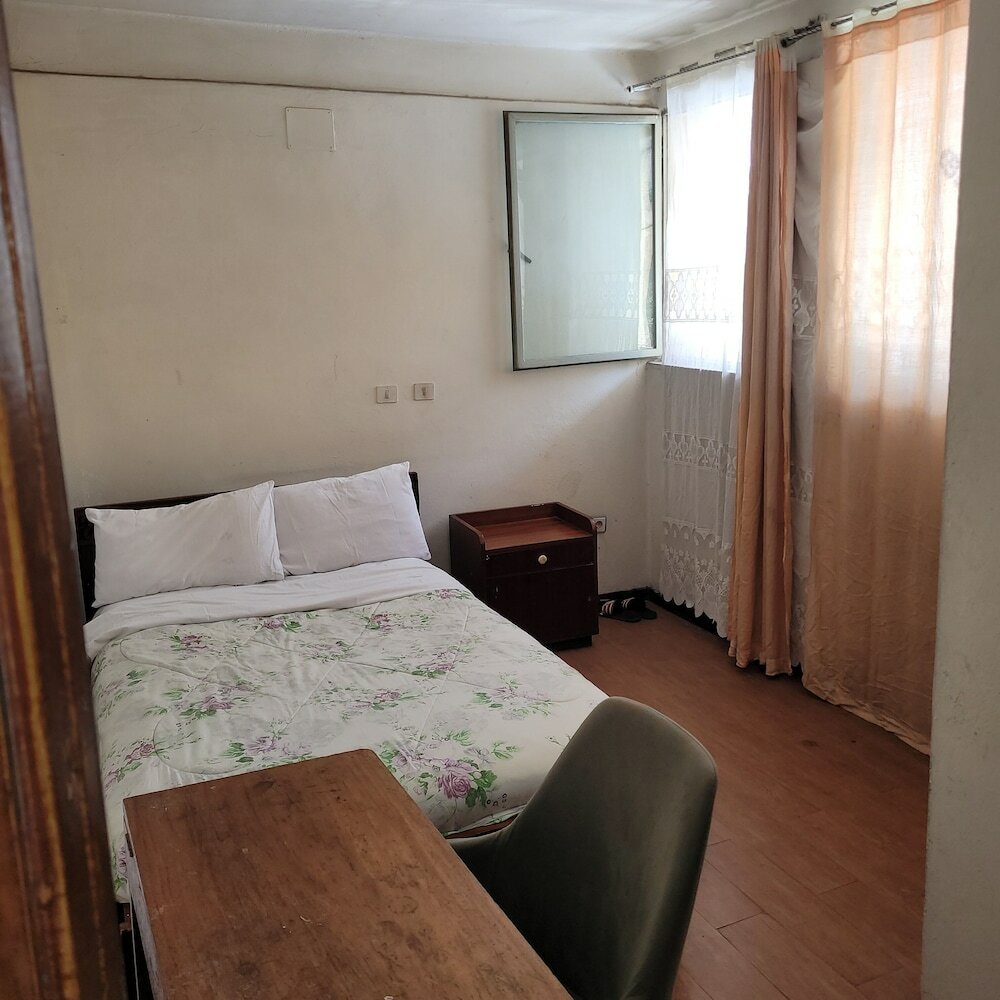 Фото Holiday Hostel Addis Ababa