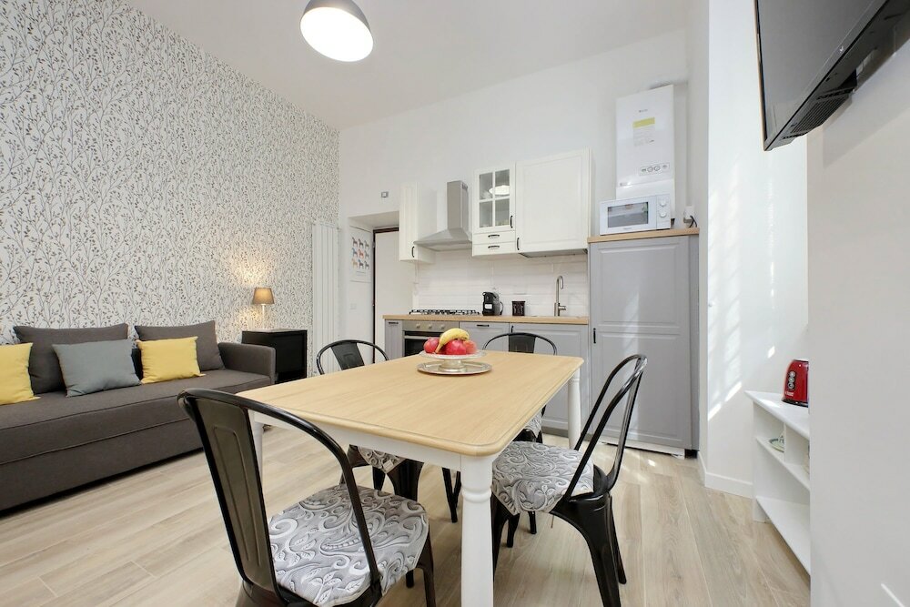 Фото Grazioso bilocale al Vaticano