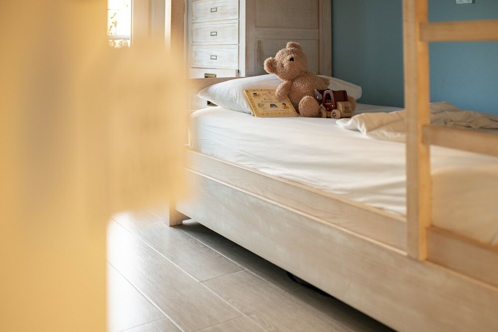 Фото Seabreeze Villa - with Jacuzzi & heated pool