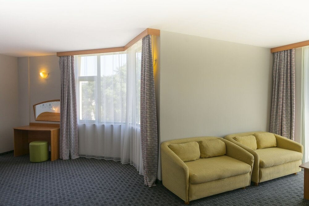 Фото Mpm Kalina Garden Hotel