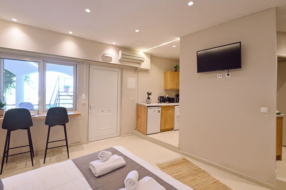 Фото Eleftheria Suites