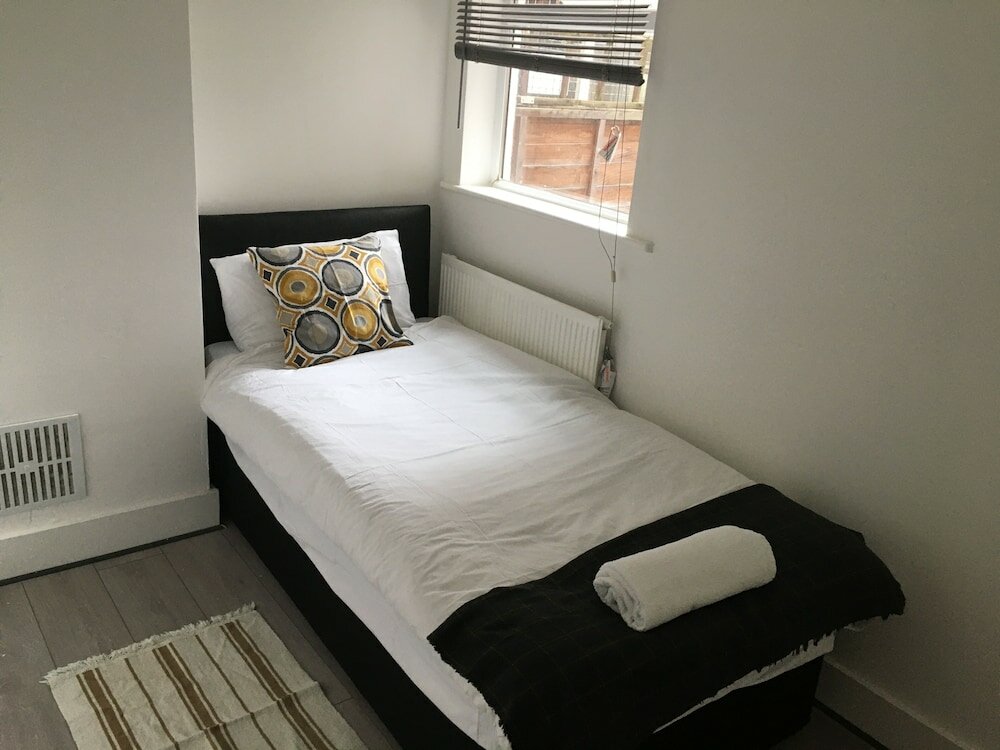 Фото The Rock House