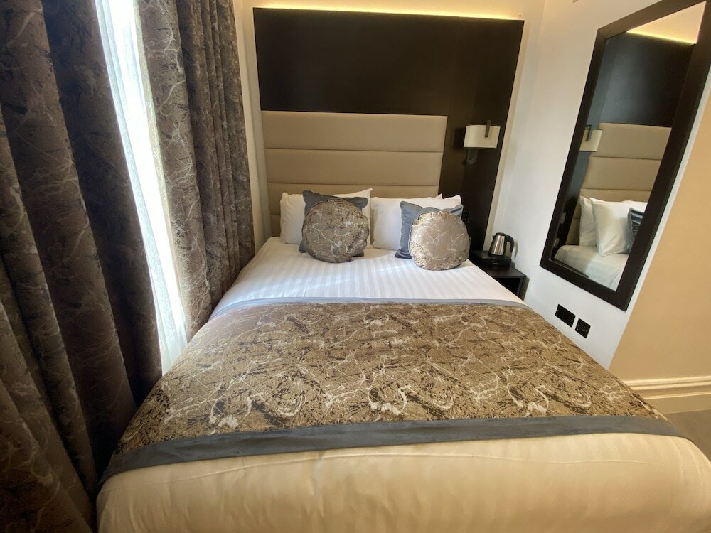 Фото The Rove Hotel
