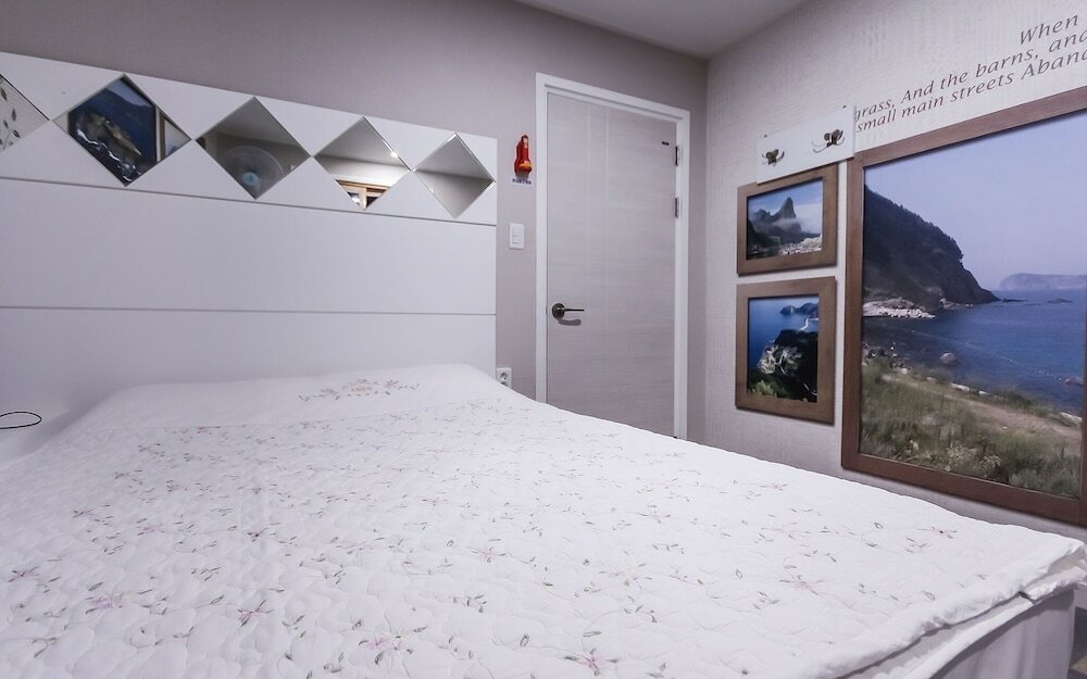 Фото Ulleung Ara Hotel