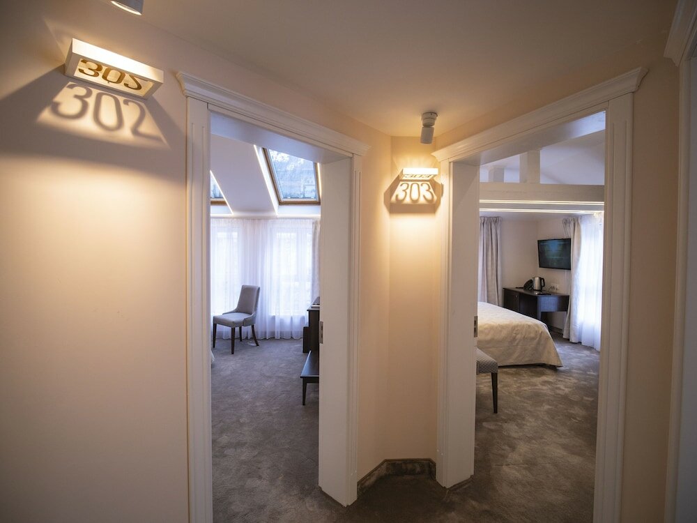 Фото The Moon Boutique Hotel