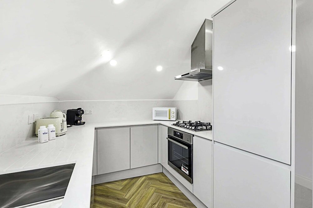 Фото Cozy 1 Bed Apartment in Hanwell