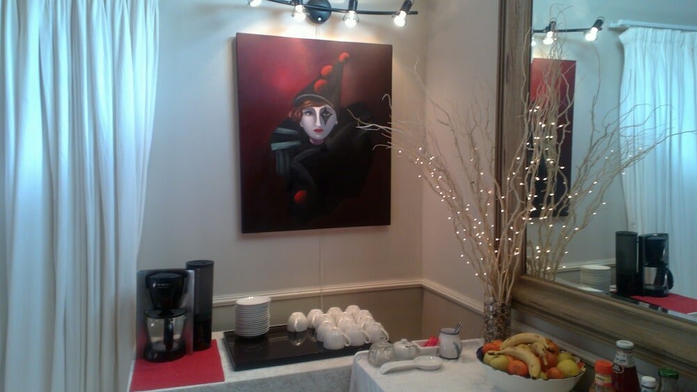 Фото La Boheme Bed and Breakfast