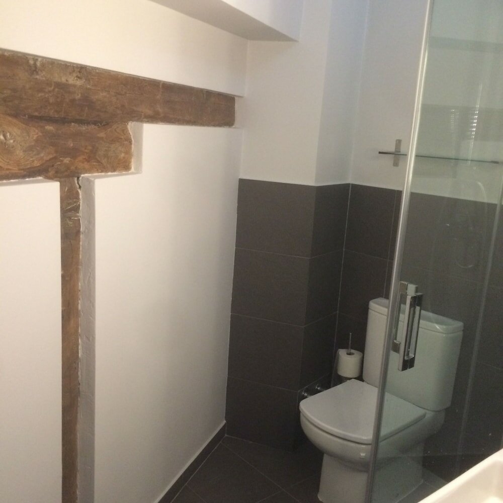 Фото Diezmadrid Hostal