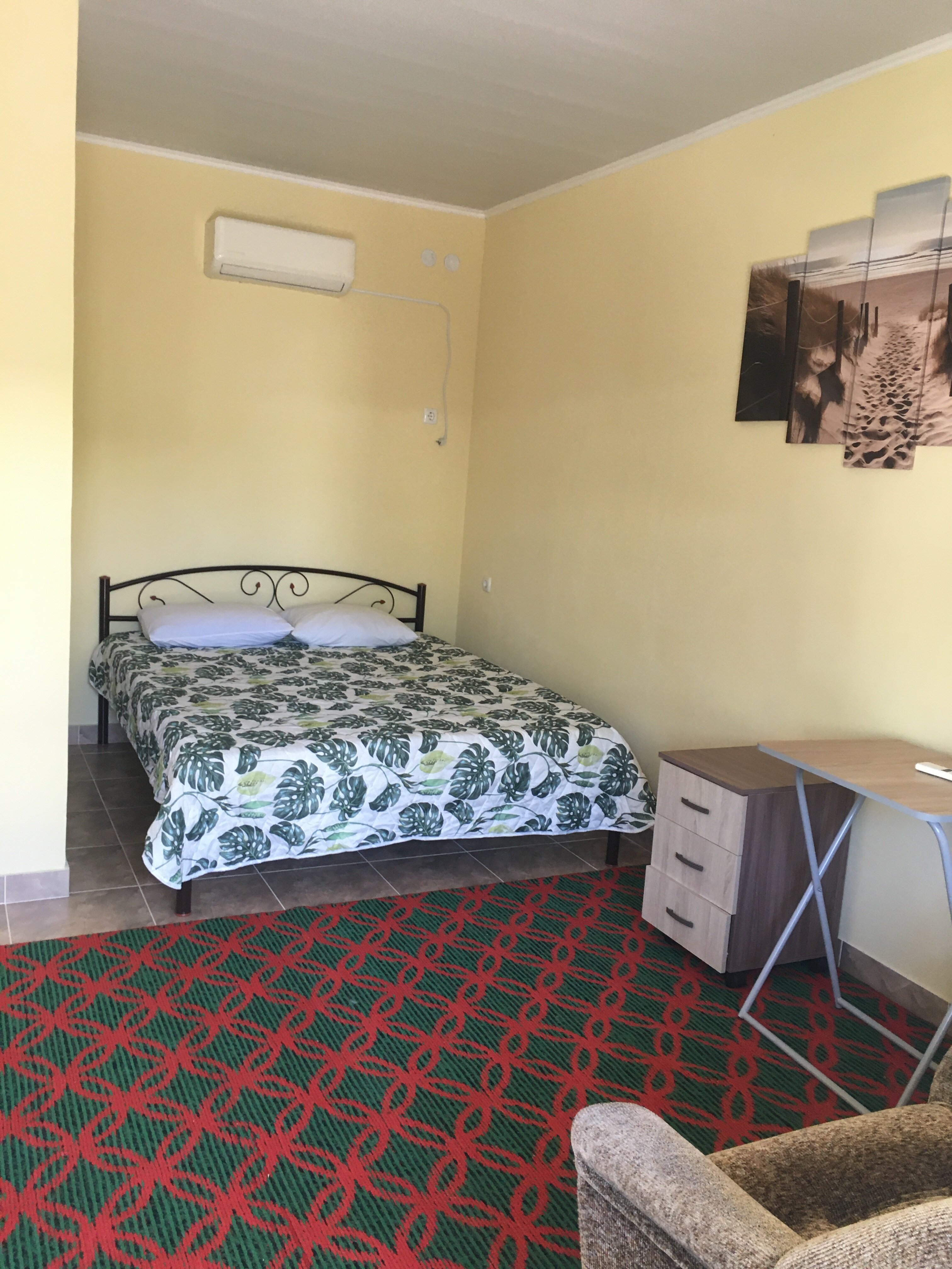 Фото 128949102496