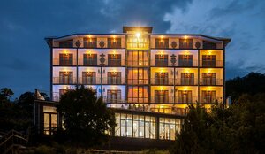 Karavan (посёлок городского типа Гаспра, Алупкинское шоссе, 5В), hotel