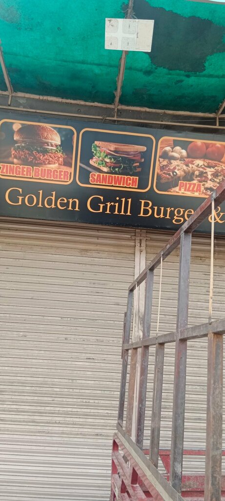 Fast food New Golden, Lahore, photo