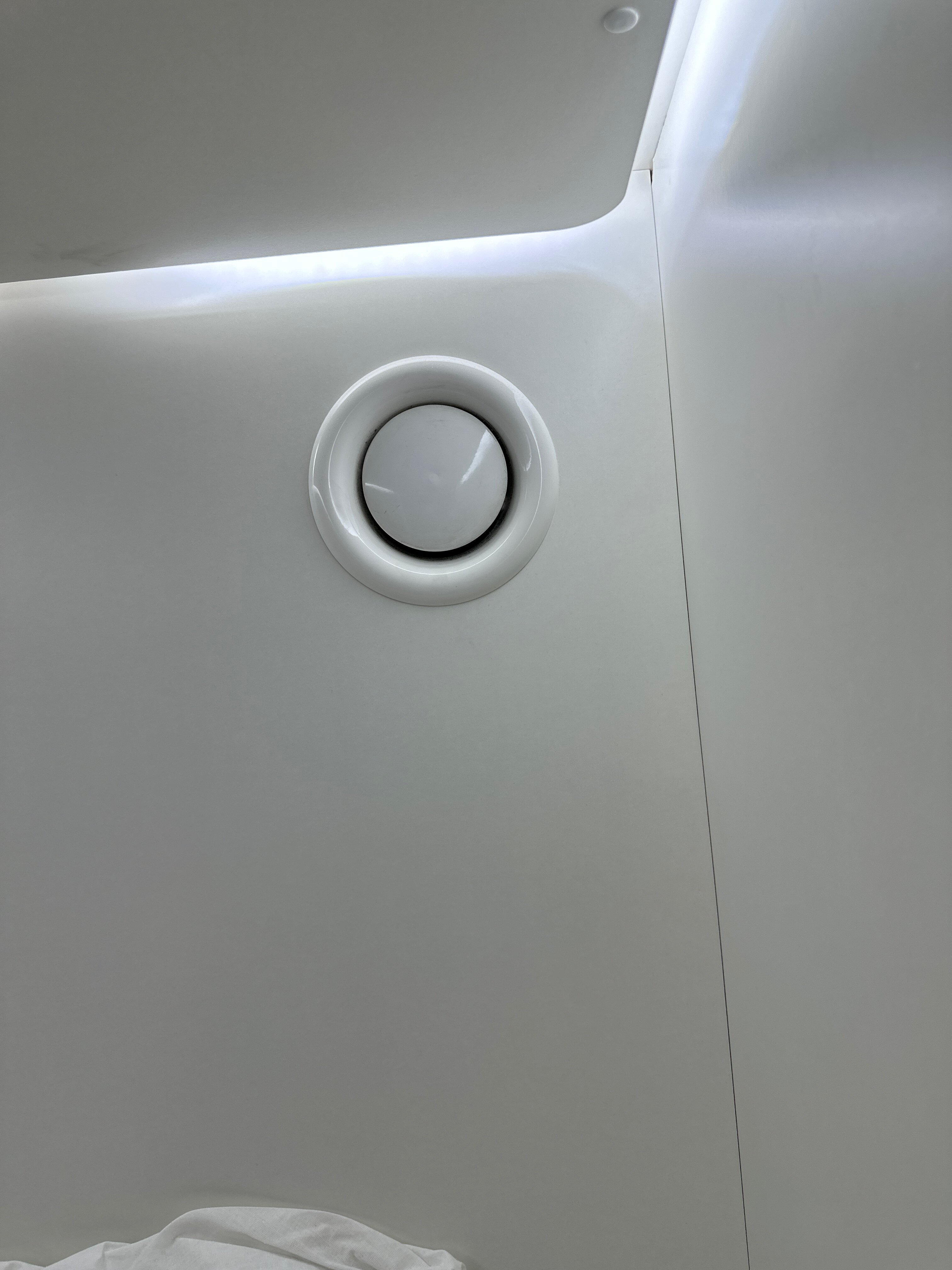 Фото Qube Capsule