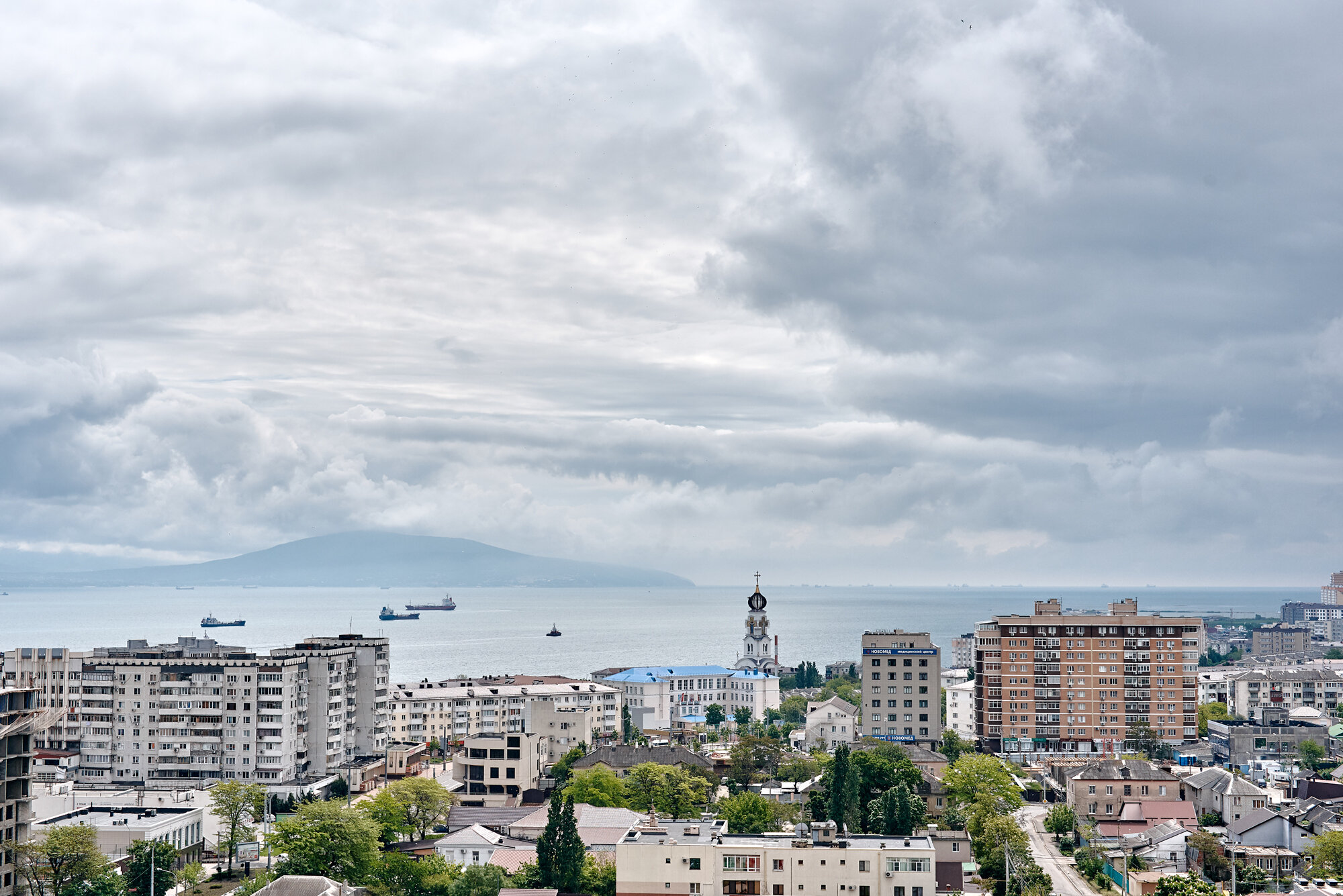 Фото Апартаменты на Серова 17 от LetoApart