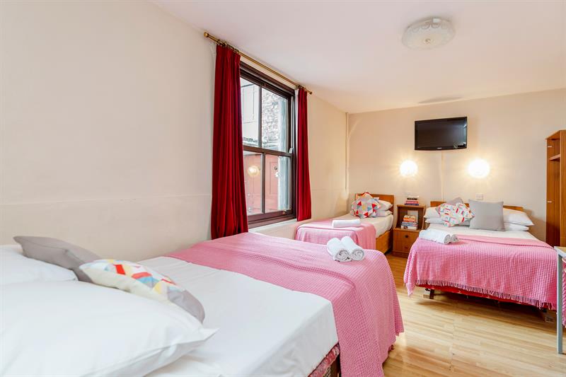 Фото Smart Russell Square