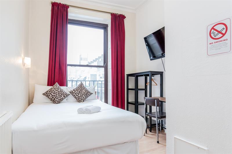 Фото Smart Russell Square