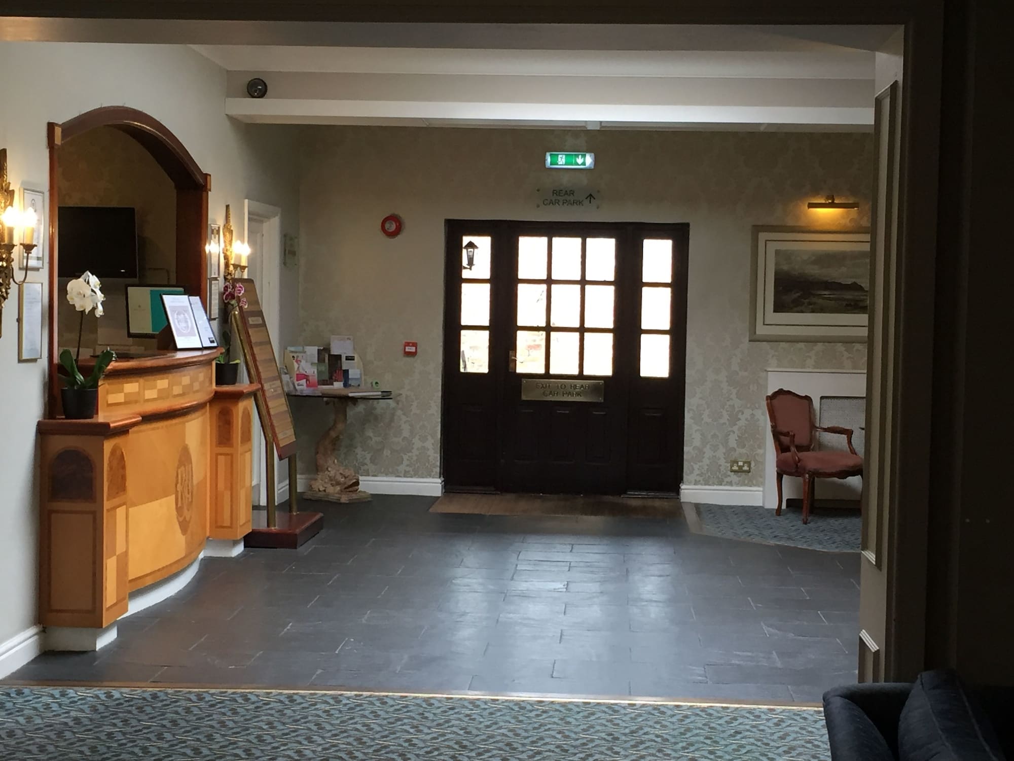 Фото Rossett Hall Hotel