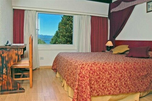 Гостиница Ruca Cheli Village Ski Hotel